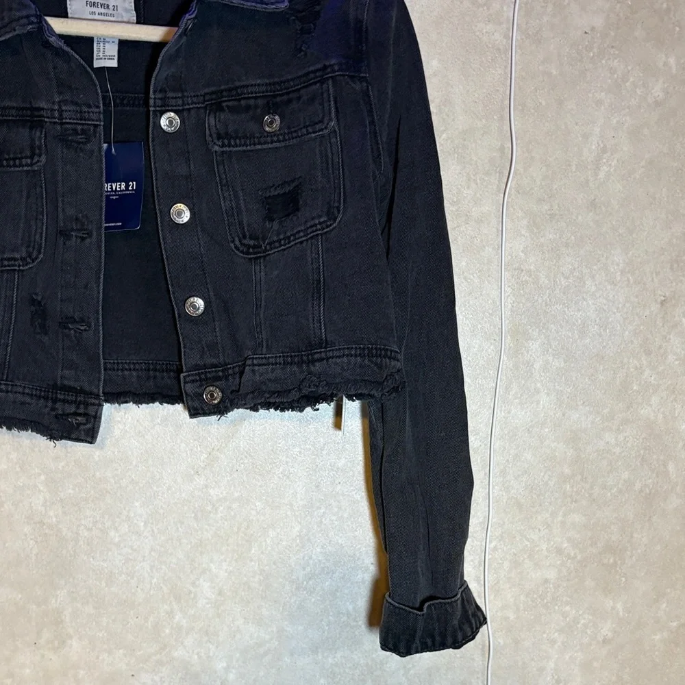 New Forever 21 Black Jean Jacket for adult🖤